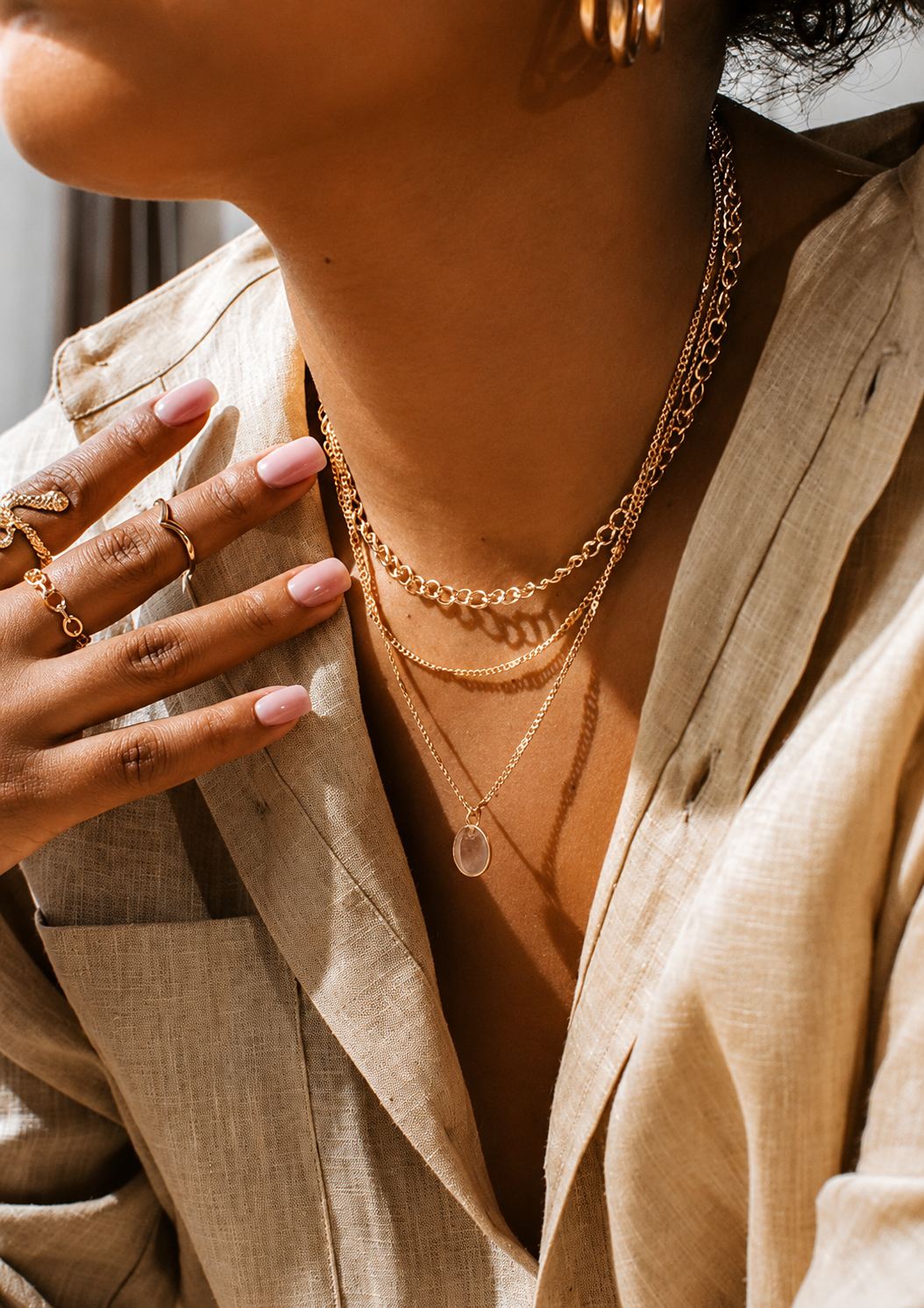 Minimalist Hand Jewellery Showcase